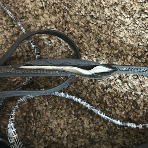 ZYIA Gray/Green Sports Bra - Picture 3 of 4